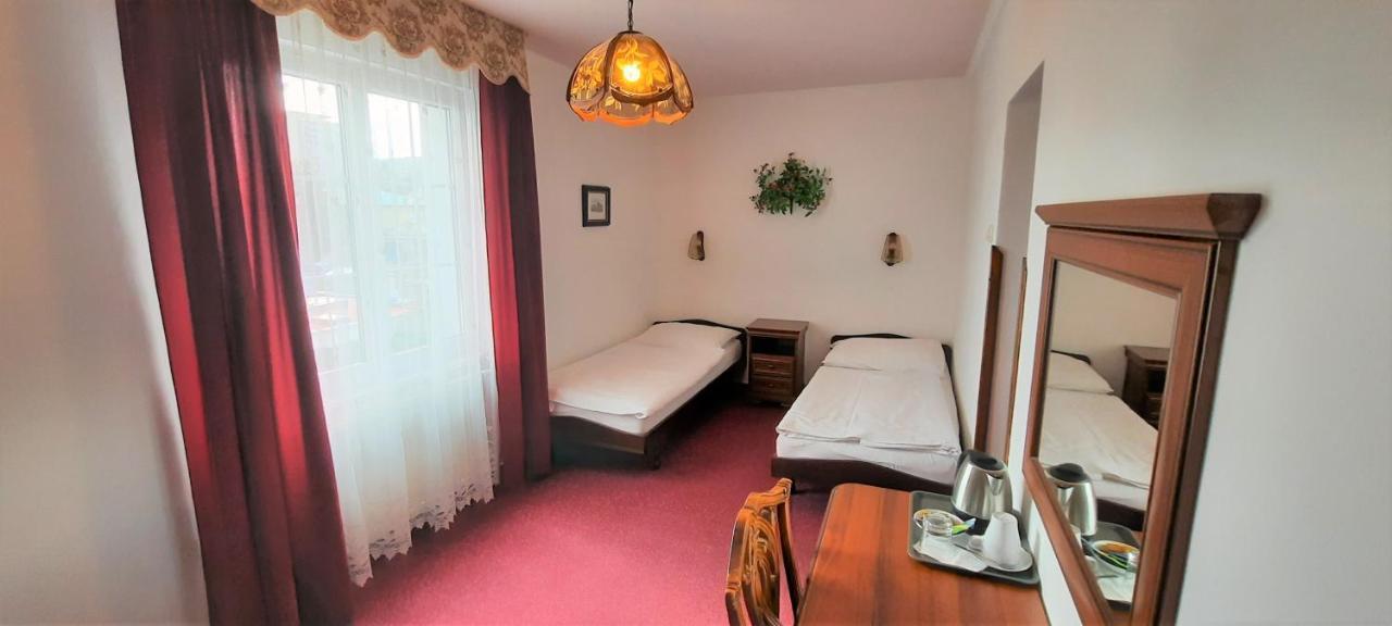 Hotel Excellent Прага Экстерьер фото