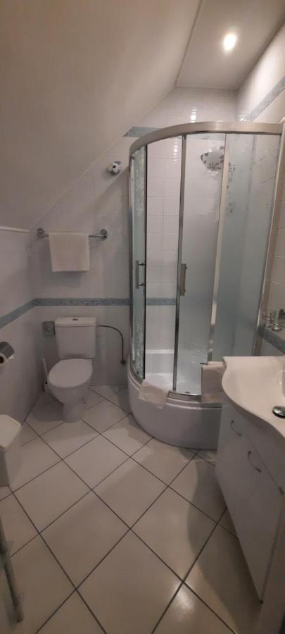 Hotel Excellent Прага Экстерьер фото