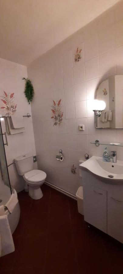 Hotel Excellent Прага Экстерьер фото