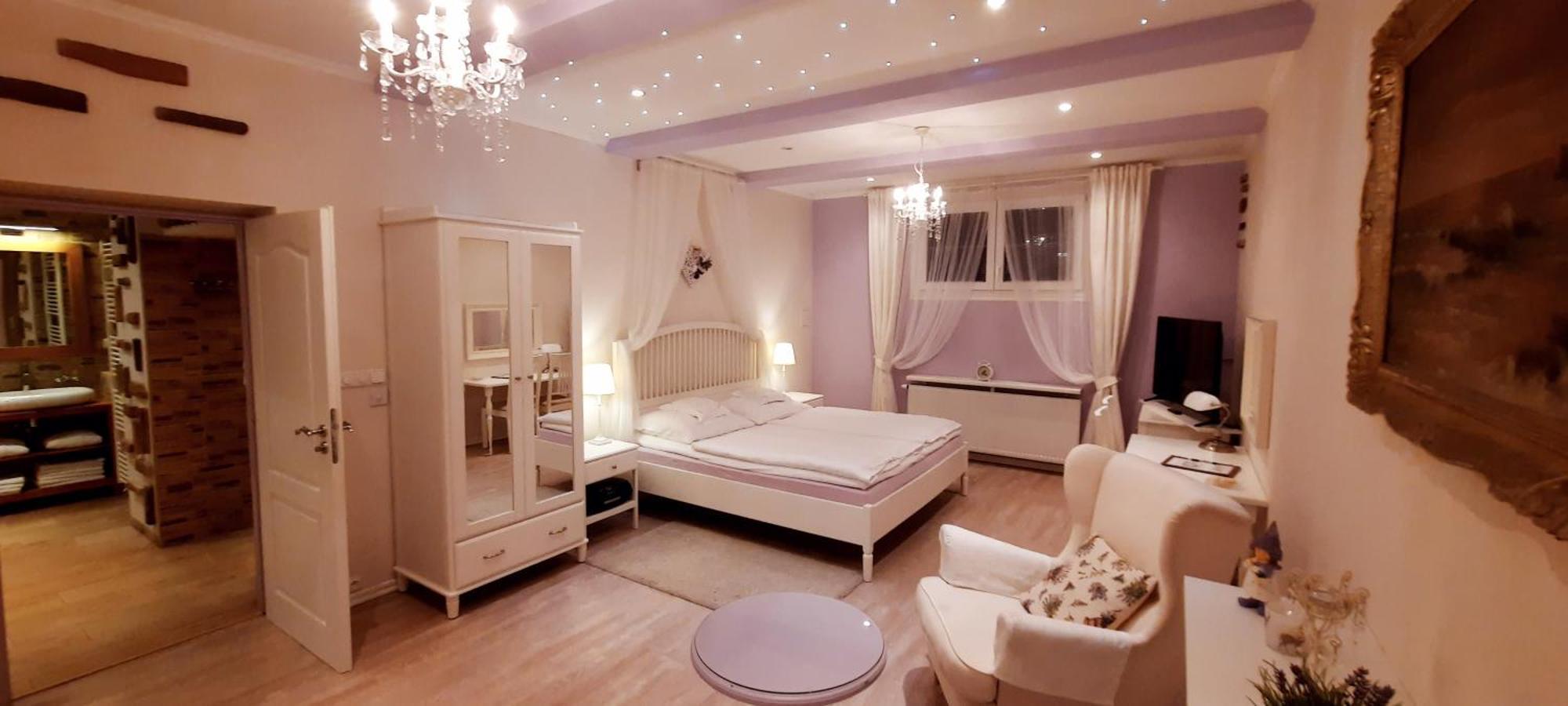 Hotel Excellent Прага Экстерьер фото